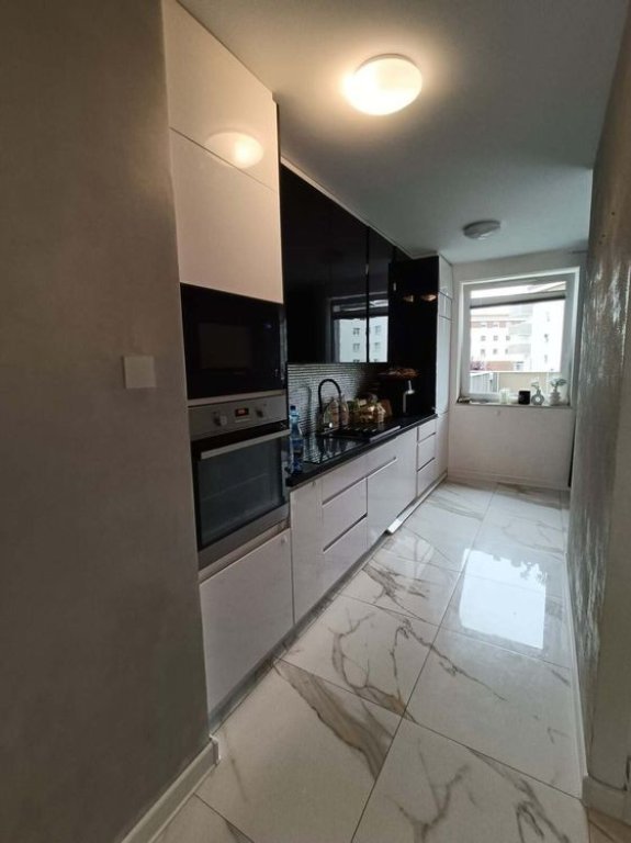670 000 PLN / 64 m2 / ul. Nowowarszawska (4)