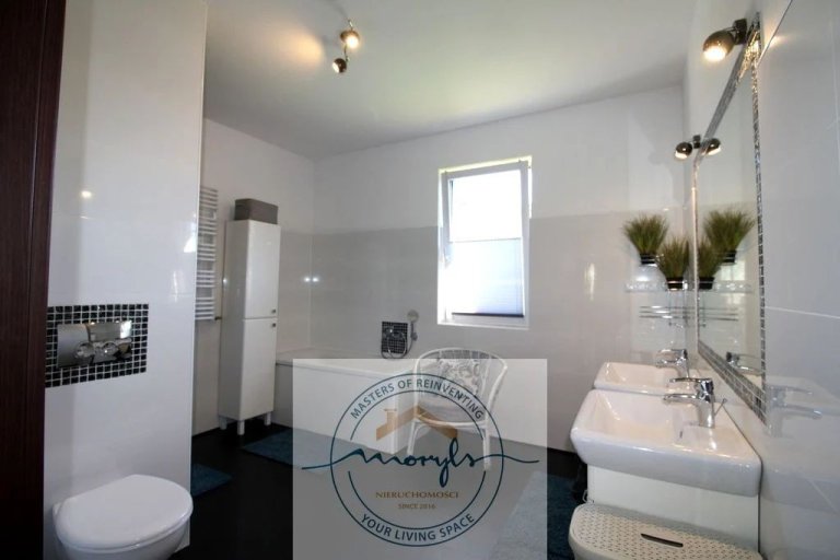 dom-1279-000zl-183m2-zimnochy-swiech (10)