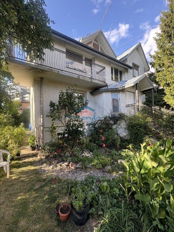 dom-ogrodniczki-296m2-wysoki-stoczek (1)